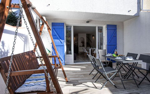 Les Moineaux: Home, Cottage, Estate, Landscaping, Larch, Farmhouse, Balcony, Mountain Village