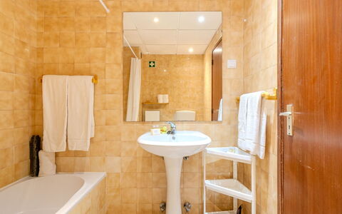 Lima - Sunny Way: Flooring, Floor, Bathroom, Plumbing Fixture, Interior Design, Bathroom Sink, Sink, Plumbing, Room, Toilet