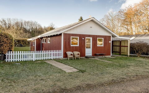 Pavo - 200M from the Sea: Cottage, Backyard, Yard, Garden Buildings, Shed, Siding, Outdoor Furniture, Log Cabin, Outdoor Structure, Shack