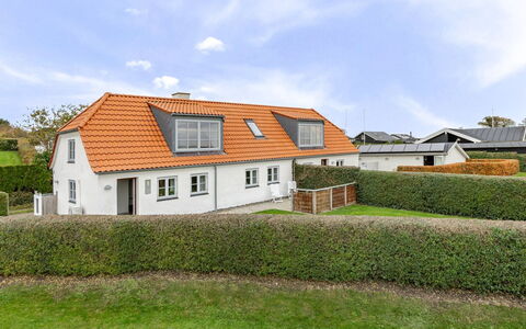 Arvi - 100M from the Sea