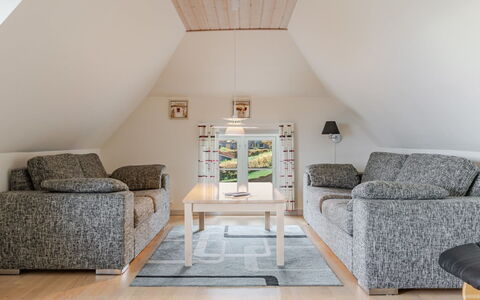Arvi - 100M from the Sea: Wood, Roof, Home, House, Architecture, Siding, Land Lot, Cottage, Shed, Garden Buildings