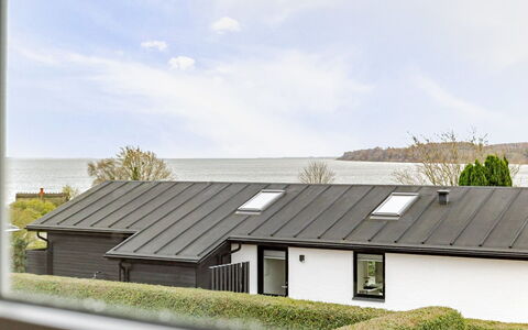 Arvi - 100M from the Sea: Wood, Roof, Home, House, Architecture, Siding, Land Lot, Cottage, Shed, Garden Buildings