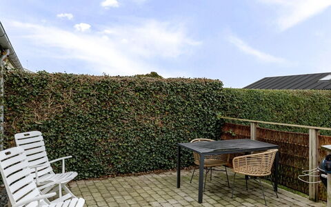 Arvi - 100M from the Sea: Wood, Roof, Home, House, Architecture, Siding, Land Lot, Cottage, Shed, Garden Buildings