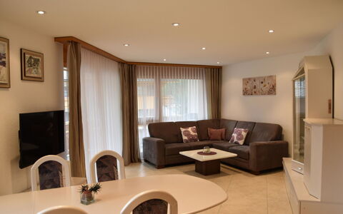 Dominic B2: Furniture, Interior Design, Flooring, Floor, Couch, Wood, Ceiling, Room, Living Room, Lighting