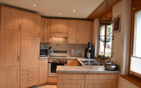 Dominic B2: Furniture, Cabinetry, Kitchen, Countertop, Kitchen Appliance, Flooring, Wood, Interior Design, Major Appliance, Cupboard