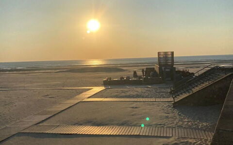 Vacances à la Mer pour Se Ressourcer: Sky, Horizon, Sunset, Dusk, Afterglow, Sunrise, Sea, Sun, Evening