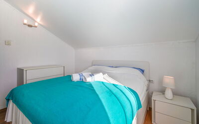 Accommodation:&nbsp;Sea View 406.2