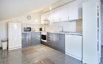 Accommodation:&nbsp;Sea View 406.2