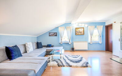 Accommodation:&nbsp;Sea View 406.3