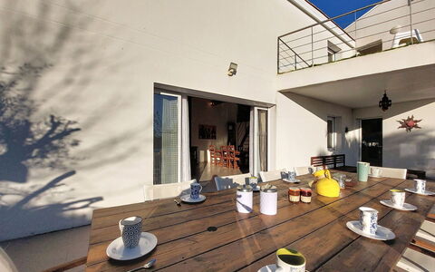 Les Roselières: Wood, Sea, Ocean, Coastal And Oceanic Landforms, Coast, Shore, Resort, Balcony, Hardwood, Shade
