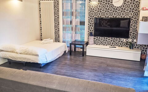 Le Radici Dell'Ulivo: Furniture, Interior Design, Floor, Flooring, Wall, Couch, Room, Wood, Textile, Living Room