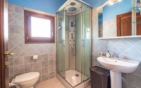 Abbardente: Plumbing Fixture, Bathroom, Flooring, Floor, Interior Design, Sink, Bathroom Sink, Plumbing, Tap, Toilet