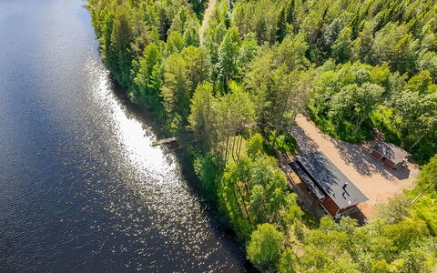 Jolmankoski: Wood, Cottage, House, Home, Door, Hardwood, Garden Buildings, Wood Stain, Log Cabin, Plank