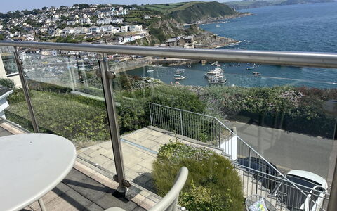 No.4 Ocean Heights: Balcony, Apartment, Sea, Coast, Resort, Seaside Resort, Bay, Hotel, Resort Town, Eco Hotel