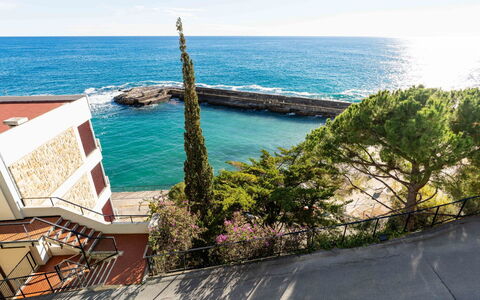 Capo Pino tra le Onde: Landscape, Bird'S-Eye View, Aerial Photography, Coast, Bay, Tropics, Resort Town