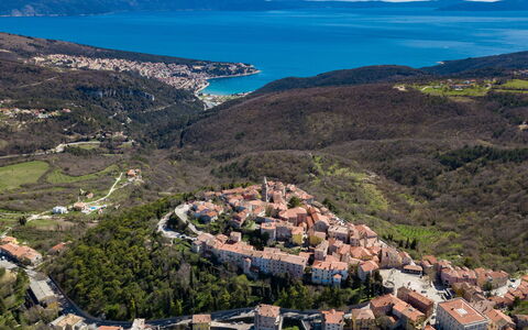 Istria Queen: Mountainous Landforms, Hill, Highland, Landscape, Residential Area, Hill Station, Bird'S-Eye View, Terrain, Village, Suburb