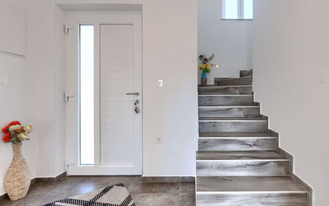 Istria Queen: Apartment, Urban Design, Balcony, Condominium, Chair, Hotel, Houseplant, Kitchen & Dining Room Table