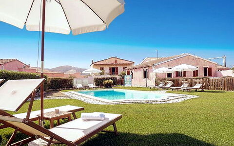 Azzurra: Resort, Swimming Pool, Sunlounger, Villa, Resort Town, Hotel, Umbrella, Outdoor Furniture