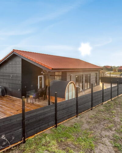Thorin - 1.2Km from the Sea