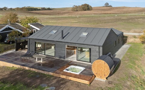 Antomine - 150M from the Sea: Wood, Home, Porch, Deck, Hardwood, Roof, Wood Stain, Wood Flooring, Eco Hotel