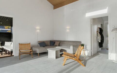 Antomine - 150M from the Sea: Wood, Home, Porch, Deck, Hardwood, Roof, Wood Stain, Wood Flooring, Eco Hotel
