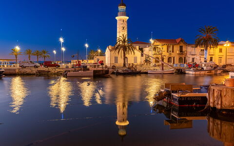 Les Marines de L'Airan: Sky, Boat, Watercraft, Marina, Tower, Boats And Boating--Equipment And Supplies, Port, Harbor, Dusk, Dock