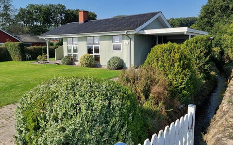 Assarina - 15M from the Sea: Home, Roof, House, Door, Cottage, Shade, Garden, Groundcover, Porch, Yard