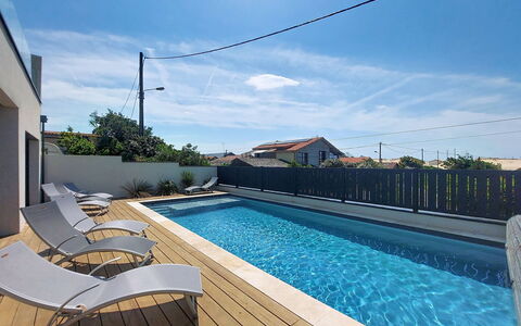 Villa Dune: Swimming Pool, Blue, Residential Area, Resort, Composite Material, Eco Hotel, Shade, Estate, Hotel, Villa
