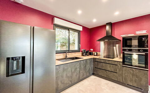 Maison Dune: Kitchen Appliance, Kitchen, Major Appliance, Interior Design, Flooring, Countertop, Home Appliance, Furniture, Cabinetry, Ceiling