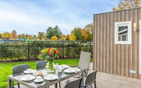 Hart Van Zeeland: Garden, Land Lot, Outdoor Furniture, Outdoor Table, Deck, Wood Stain, Hardwood, Patio, Chair, Backyard