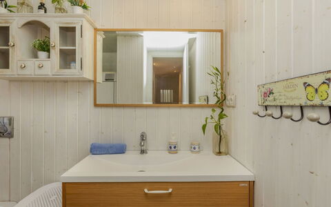 Xaloc: Bathroom Sink, Wood, Interior Design, Bathroom Cabinet, Plumbing Fixture, Sink, Flooring, Tap, Bathroom, Cabinetry