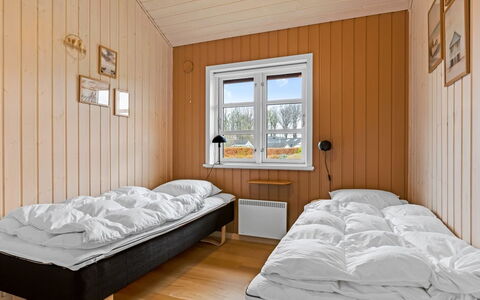 Marisol - 200M from the Sea: Wood, Bedroom, Bed, Floor, Interior Design, Bedding, Bed Sheet, Bed Frame, Hardwood, Wood Stain