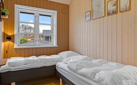 Marisol - 200M from the Sea: Wood, Bedroom, Floor, Flooring, Bed, Interior Design, Bed Frame, Wood Stain, Hardwood, Bedding