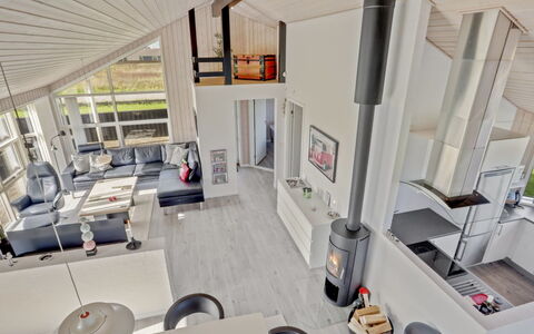 Anthea - 450M from the Sea: Home, Cottage, Hardwood, Living Room, Wood Flooring, Design, Loft, Log Cabin, Porch