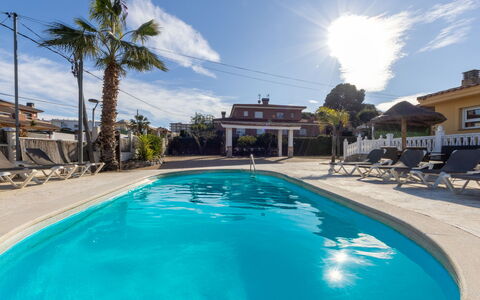 Villa Malaga: Swimming Pool, Resort, Leisure, Shade, Vacation, Eco Hotel, Outdoor Furniture, Hacienda, Tropics