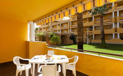 Accommodation:&nbsp;Cascadas de la Marina 155.4