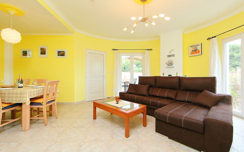 Tossal Gros: Room, Property, Furniture, Living Room, Yellow, Interior Design, Building, Floor, Real Estate, House