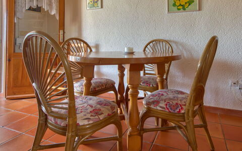 Jávea 140: Furniture, Room, Chair, Table, Property, Kitchen & Dining Room Table, Dining Room, Interior Design, Floor, House