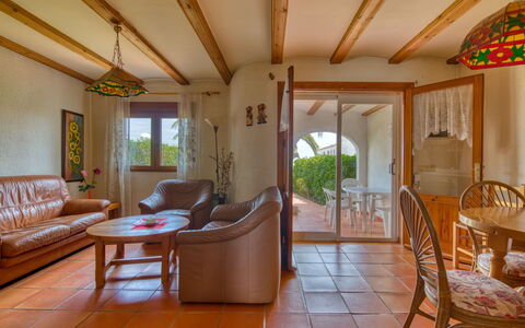 Jávea 140: Room, Property, Building, Furniture, Interior Design, Ceiling, Living Room, Floor, House, Beam
