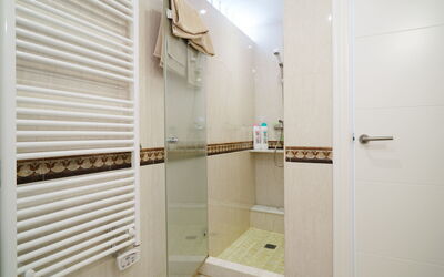 Accommodation:&nbsp;Cofisa 163.2