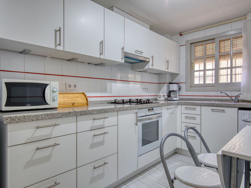 Accommodation:&nbsp;La Isla 170.1