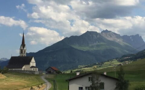 3 1 2 Zimmer-Wohnung in Salouf, Oberhalb Savognin