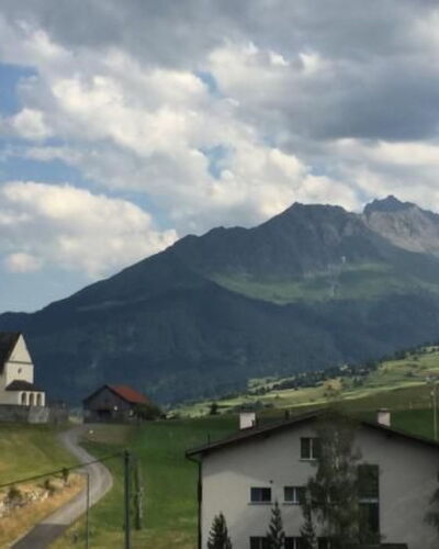 3 1 2 Zimmer-Wohnung in Salouf, Oberhalb Savognin
