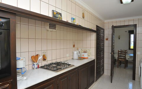 Tosalans: Countertop, Room, Property, Building, Cabinetry, Kitchen, Furniture, Ceiling, Interior Design, Real Estate