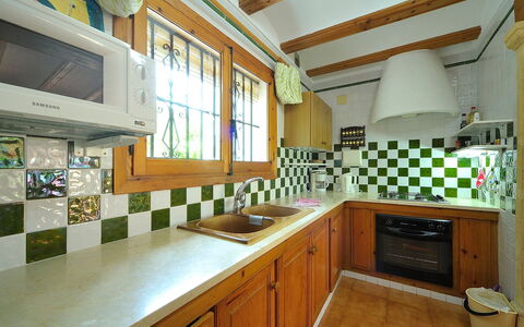 Reposo: Property, Countertop, Room, Kitchen, Cabinetry, Building, Furniture, Interior Design, House, Real Estate