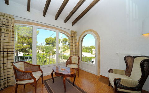Toscal: Room, Property, Building, Furniture, House, Interior Design, Ceiling, Real Estate, Floor, Table