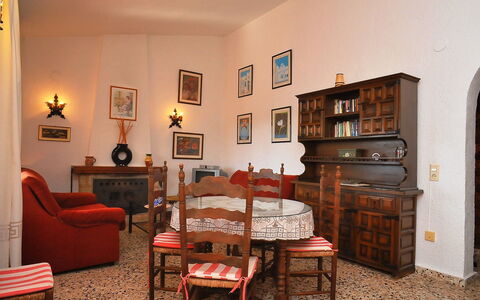 Balcon al Mar: Room, Living Room, Furniture, Property, Interior Design, Building, House, Table, Home, Floor