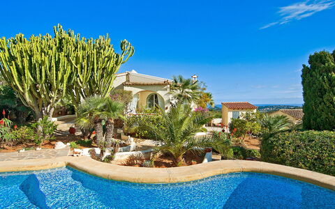 La Caissa: Water, Sky, Property, Plant, Blue, Building, Cloud, Azure, Natural Landscape, Swimming Pool