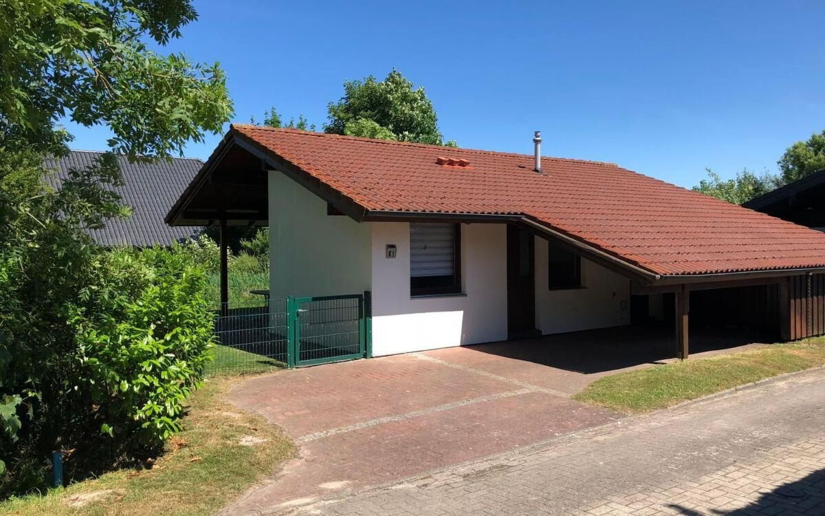 K5 Haus in Eckwarderhörne mit Terrasse und Garten