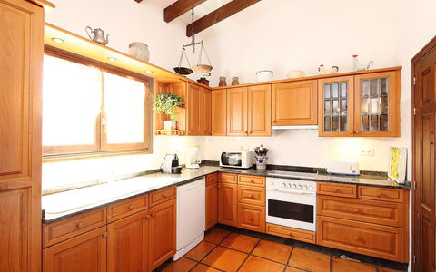 Paraje de Libertad: Countertop, Cabinetry, Furniture, Property, Sink, Kitchen, Kitchen Appliance, Kitchen Stove, Wood, Kitchen Sink